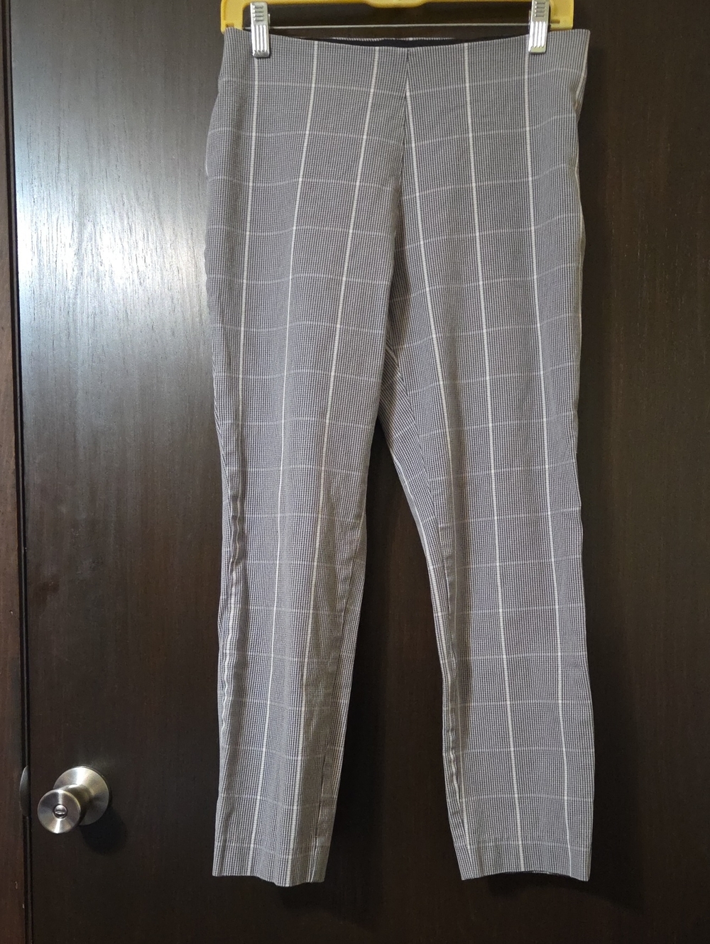 A New Day  ladies  gray pants with white stripe side zipper size 6